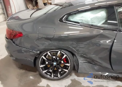 2025 BMW M440I xDrive z USA, uszkodzony, nr VIN WBA83DA00SCT09661